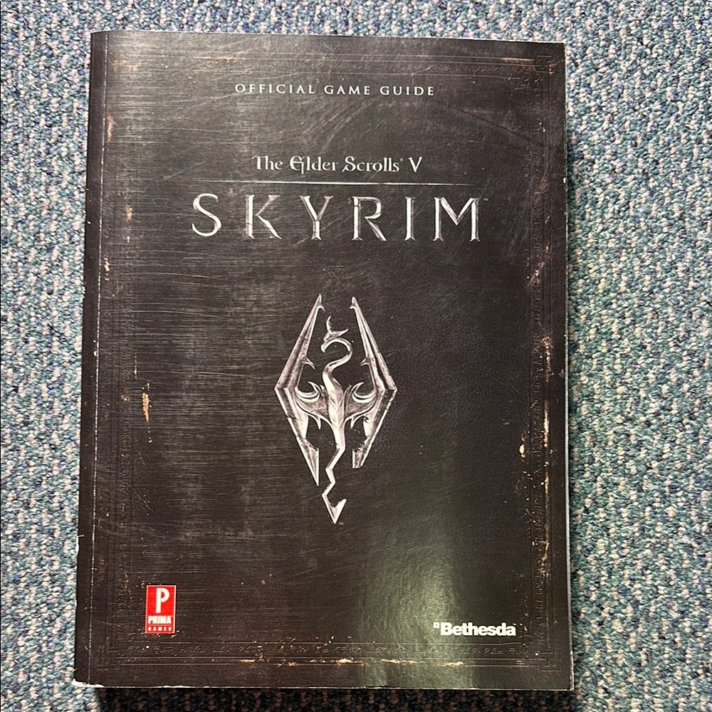 The Elder Scrolls V: Skyrim Official Game Guide - Map Never Removed